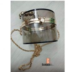 الحقائب و الجلديات
